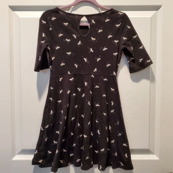 Girls Unicorn dress and shirt bundle, size 6 - Picture 9 of 14